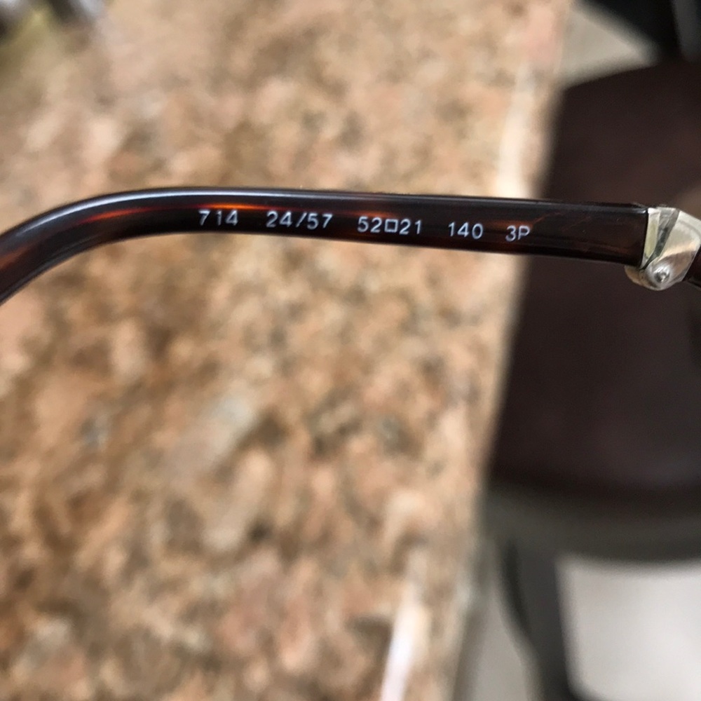 Persol Folding Tortoise Aviator Sunglasses - Picture 7 of 8